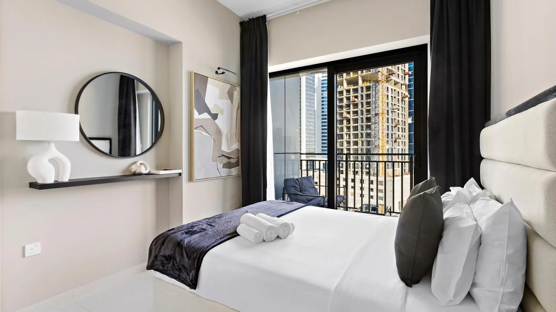 Stunning 1Br Apt Business Bay Dubaï
